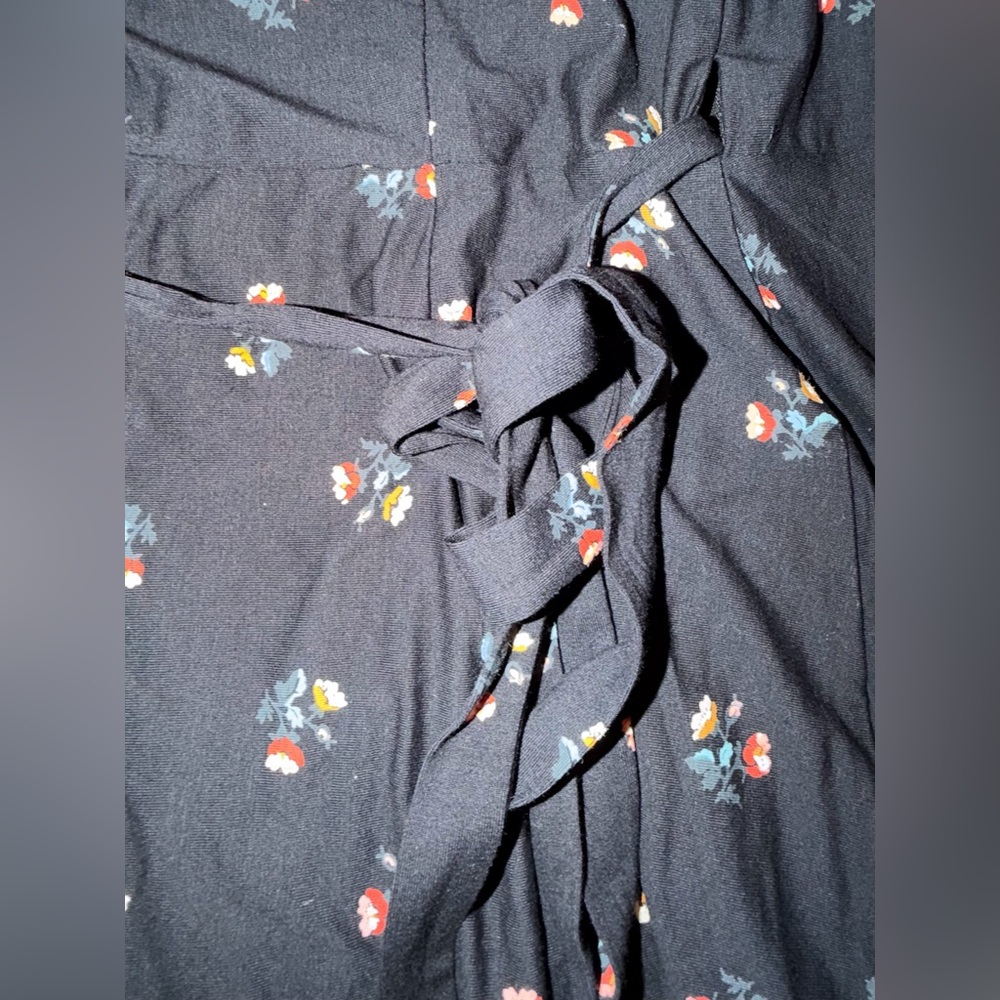 NWT The Loft Black Floral Wrap Dress - Picture 6 of 7